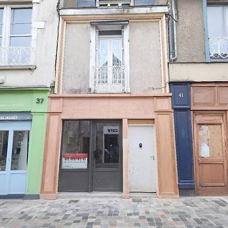 Spacieux T3 Lumineux Dans Quartier Historique Avec Wifi ريدون المظهر الخارجي الصورة